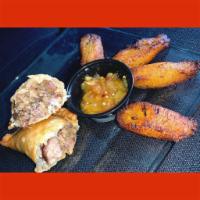 WHAT A JERK BOX  · Jamaican style jerk chicken, rice and beans comes  with sweet plantains and homemade mango c...