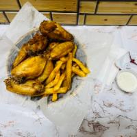 Fried Chicken Wings Basket (10) · 10 pieces