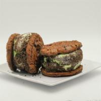Girl Scout Cookies Sandwich 2-Pack · Double Chocolate Cookies, Mint Chocolate Chip Ice Cream, Rolled In Oreo Crumbs