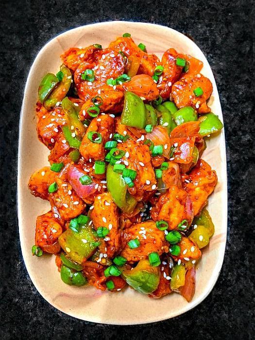 Baby Corn Manchurian	 · Baby corn dipped in a spicy batter and deep-fried until crispy.