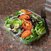 Abo's House Salad · Romaine hearts, mushrooms, onions, tomatoes, black olives and green peppers.
