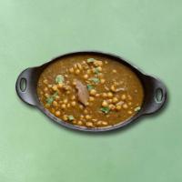 Chickpea Spinach Supreme (Vegan) · Chickpeas slow cooked to perfection in a thick ginger, garlic and spinach gravy.