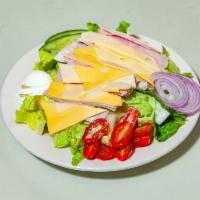 Chef Salad ·  Lettuce, meat, eggs, and vegetables.