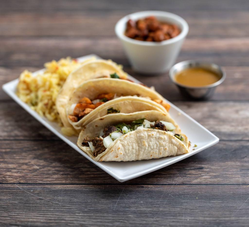 3 Piece Combination de Taco · 3 tacos served with rice and beans.