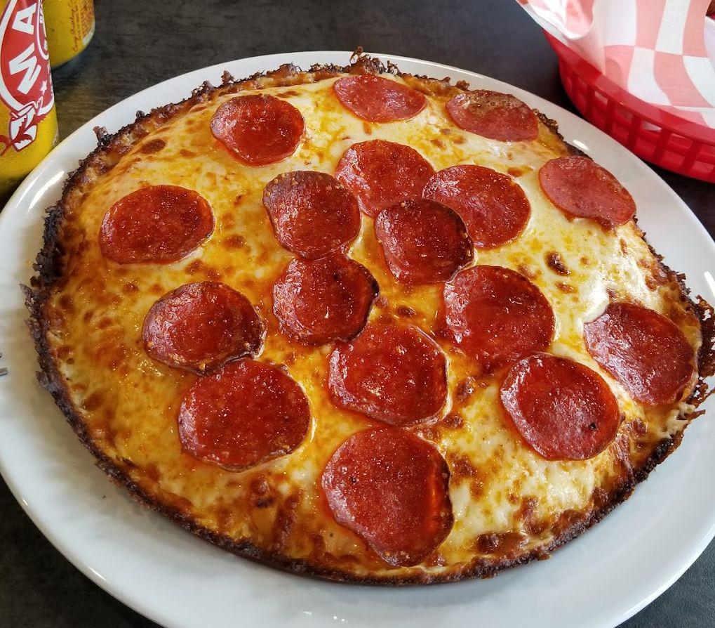 Pepperoni Pizza · Pepperoni pizza.