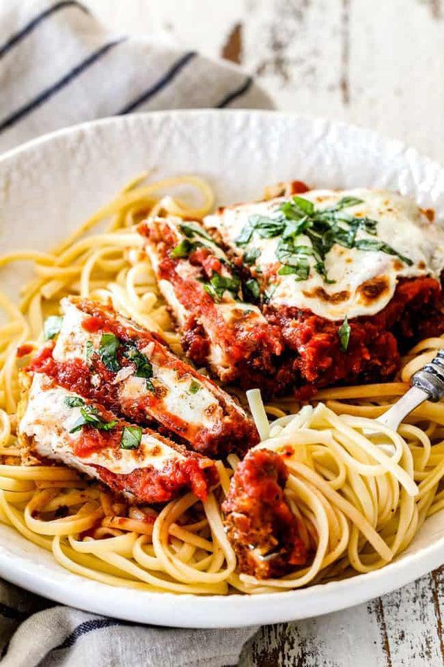 Spaghetti & Parm Dinners · Our delicious al dente spaghetti with tomato sauce or pesto.