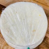 Arepa de Maiz Blanco · Home-made white corn Colombia Arepa, (7 each per package). 
