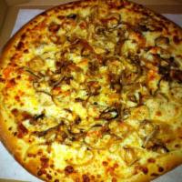 Spicy Chicken Pizza · Spicy sauce, chicken and onions. 