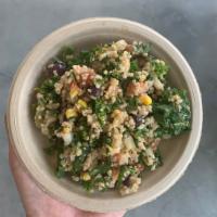 Kale, Quinoa & Beans Salad (GF) · 
Kale, quinoa, black beans, sundried tomatoes, sweet corn, vegan mayo chipotle sauce and Him...