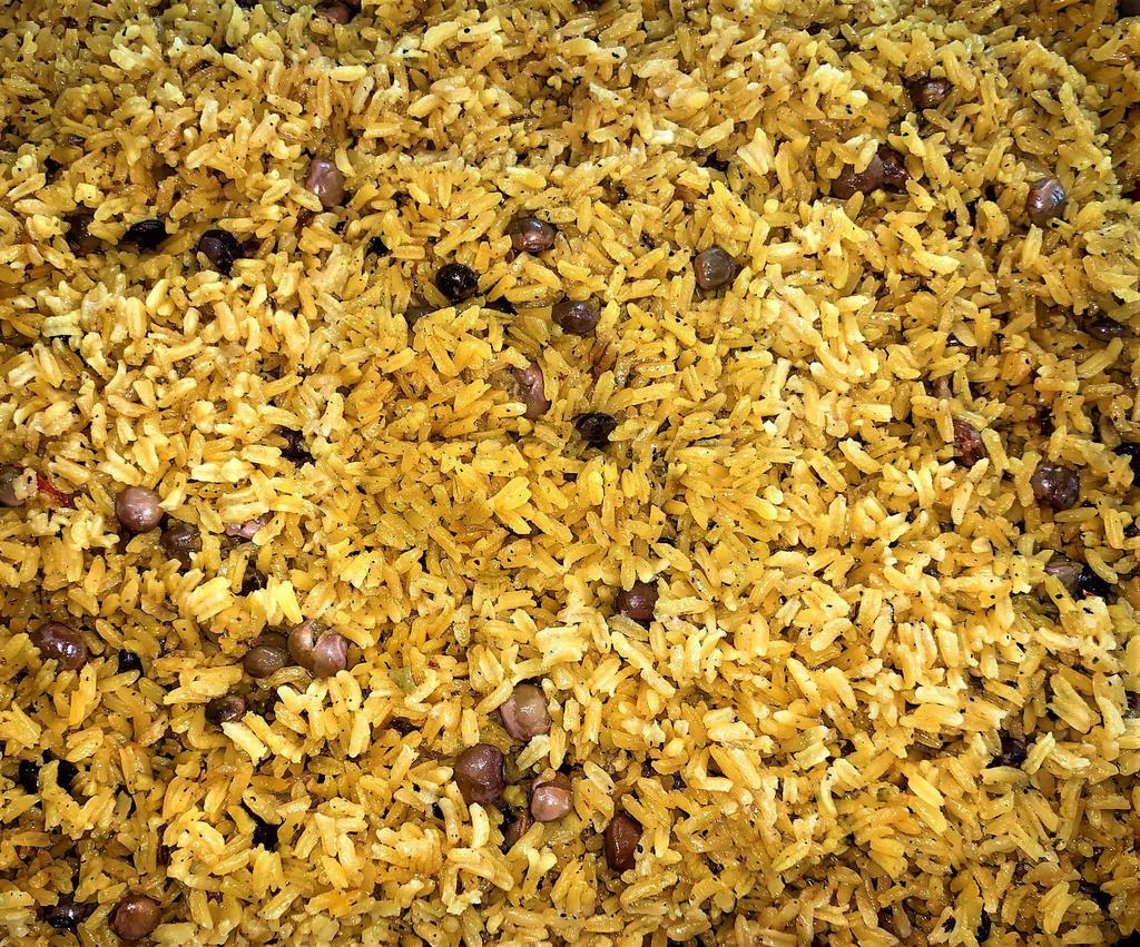 Rice with Peas · Moro de guadules.