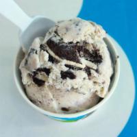 Sweet Cream and Cookies Ice Cream · Sweet cream ice cream with chocolate sandwich cookies.