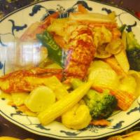 87. Seafood Delight · Seafood combination of jumbo shrimp, scallop, and crabmeat with special dinner vegetables.
