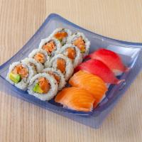 Chef Special 2 · 4 pieces of nigiri and salmon avocado or tuna avocado roll.