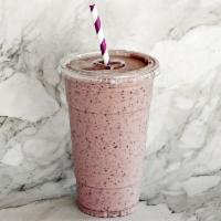 Muscle Beach Smoothie · Banana, strawberry, blueberry, peanut butter, whey protein (vanilla) and almond milk.