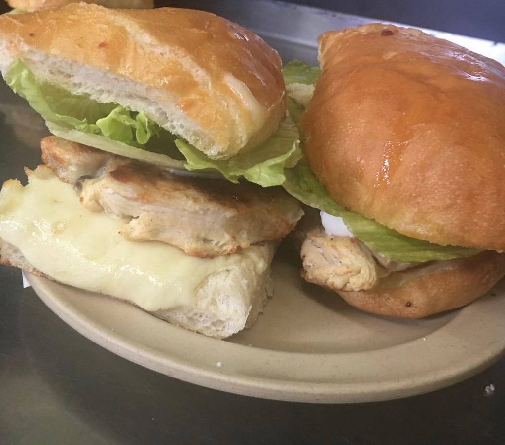 Grilled chicken sandwich · Grilled chicken with mayo, lettuce, and provolone cheese. 