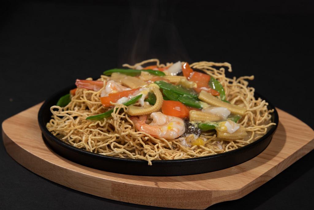 F7. Ipoh Pan Fried Noodle · 