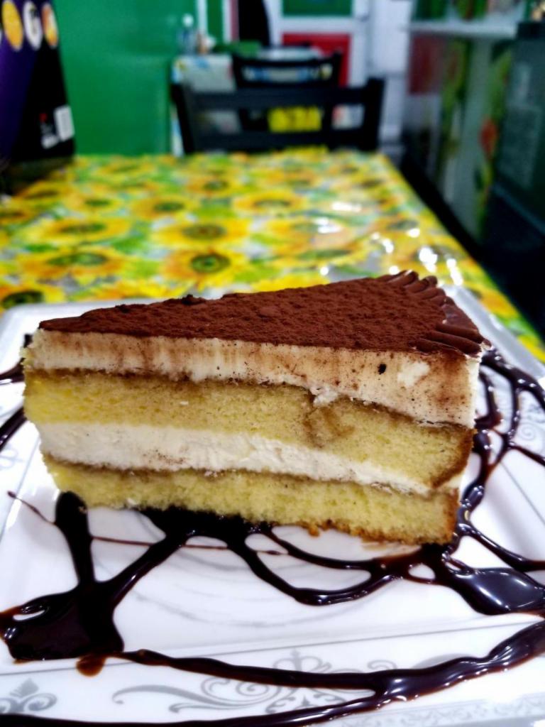Tiramisu cake · Cake 