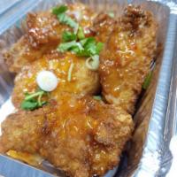 Chicken Wings (6) · Fried and seasoned wings. Served with choice of sauce.