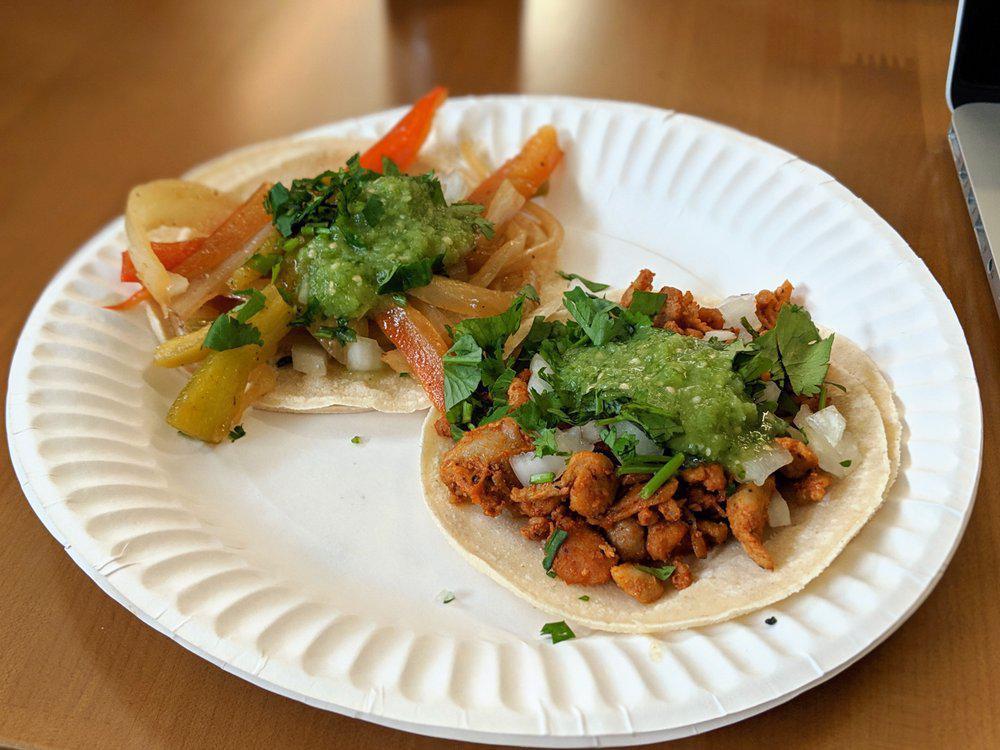 Salsa Picante · Lunch · Seafood · Dinner · Tacos