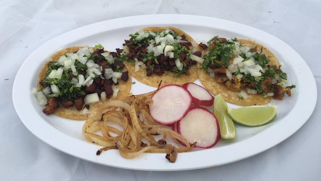 Mi Rinconcito Oaxaqueño · Food Trucks · Mexican