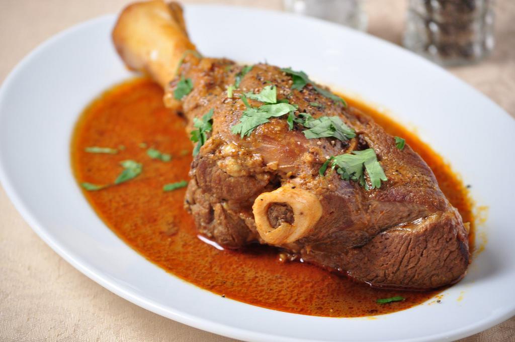 Naan n Curry · Healthy · Vegetarian · Dinner · Indian · Halal · Pakistani