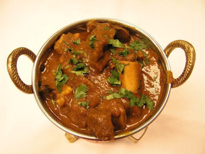 Tandoor Restaurant · Curry · Halal · Indian · Snacks · Vegan