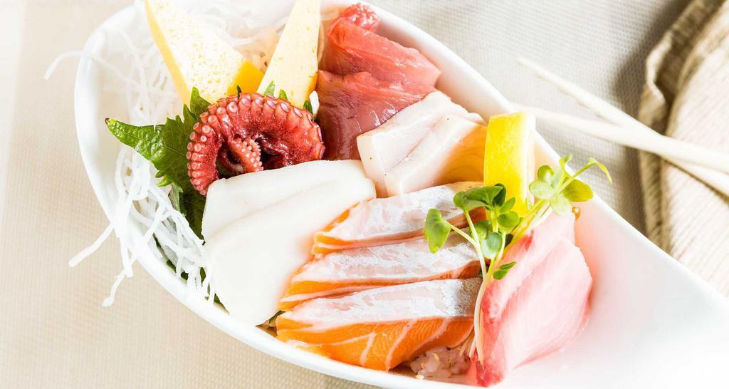 Sakesan · Alcohol · Sushi Bars · Sushi · Japanese · Lunch · Dinner · Asian
