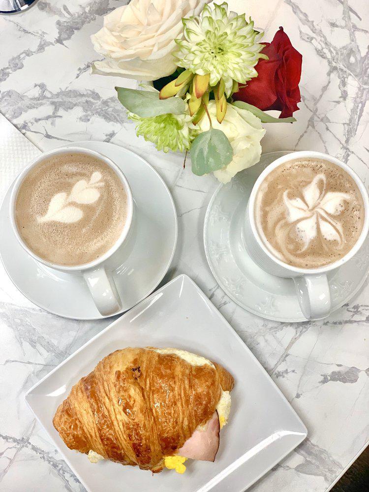 Brioche de Paris · Bakeries · Dessert · French · Coffee & Tea · Sandwiches · Breakfast · Salads
