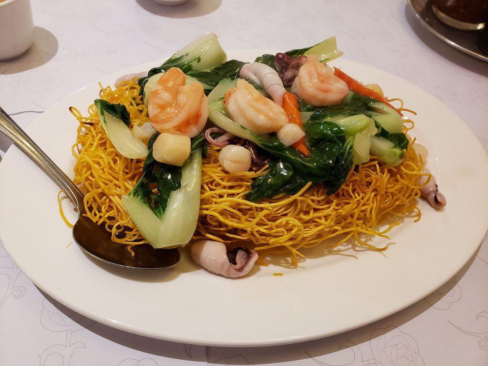 Bay Fung Tong Tea House Restaurant · Chinese · Seafood