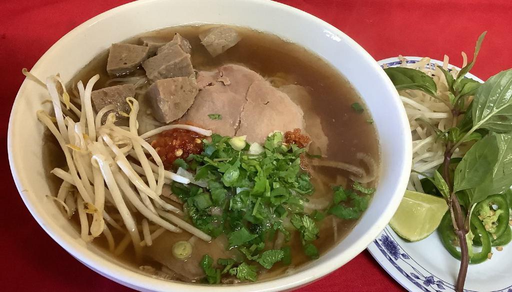 Noodle Palace · Vietnamese · Cambodian · Noodles