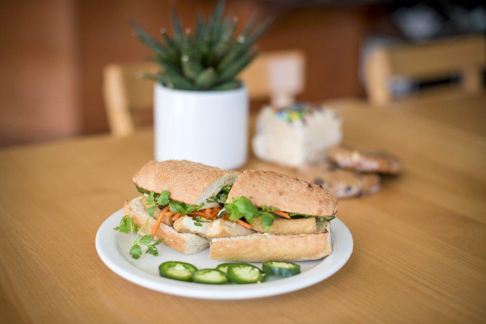 Nomad Cafe · Coffee & Tea · Sandwiches · Juice Bars & Smoothies