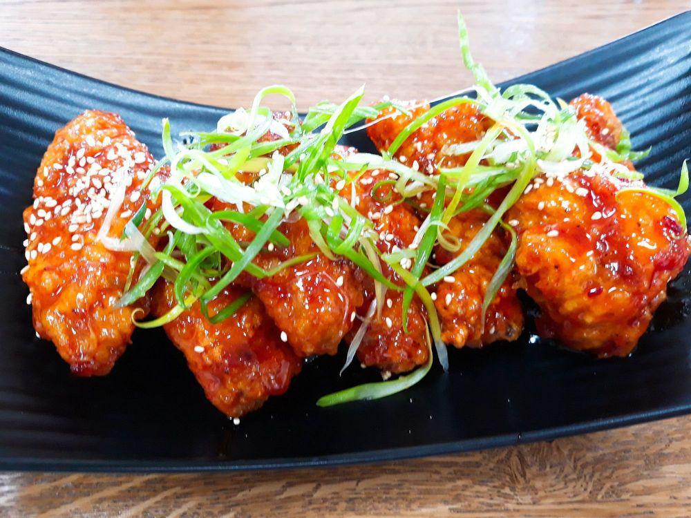 Maejoo Wings · Chicken · Korean · Chicken Wings · Bowls