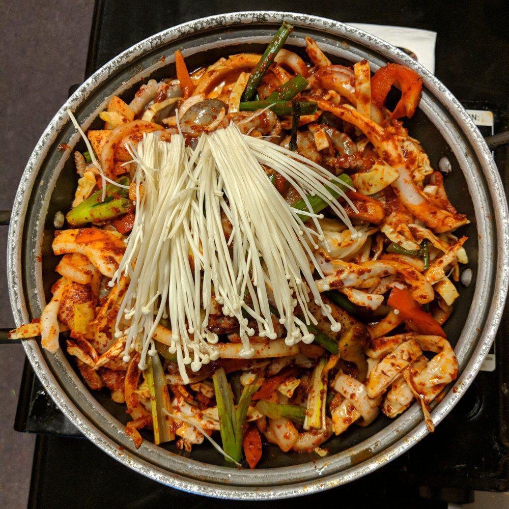 Jang Mo Jip · Korean · Chicken Wings · Soup