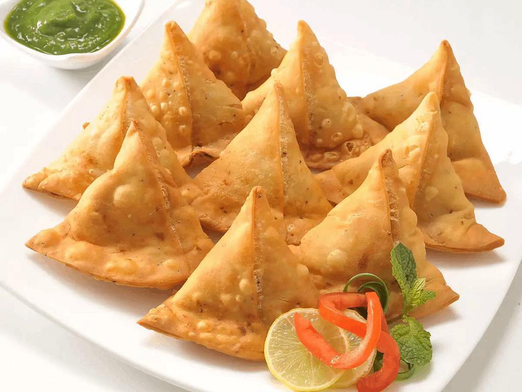 Favorite Indian Restaurant · Dessert · Vegetarian · Buffets · Vegan · Indian · Halal · Pakistani
