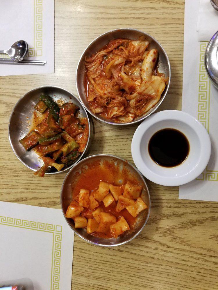 Seoul Gom Tang · Korean · Noodles · BBQ