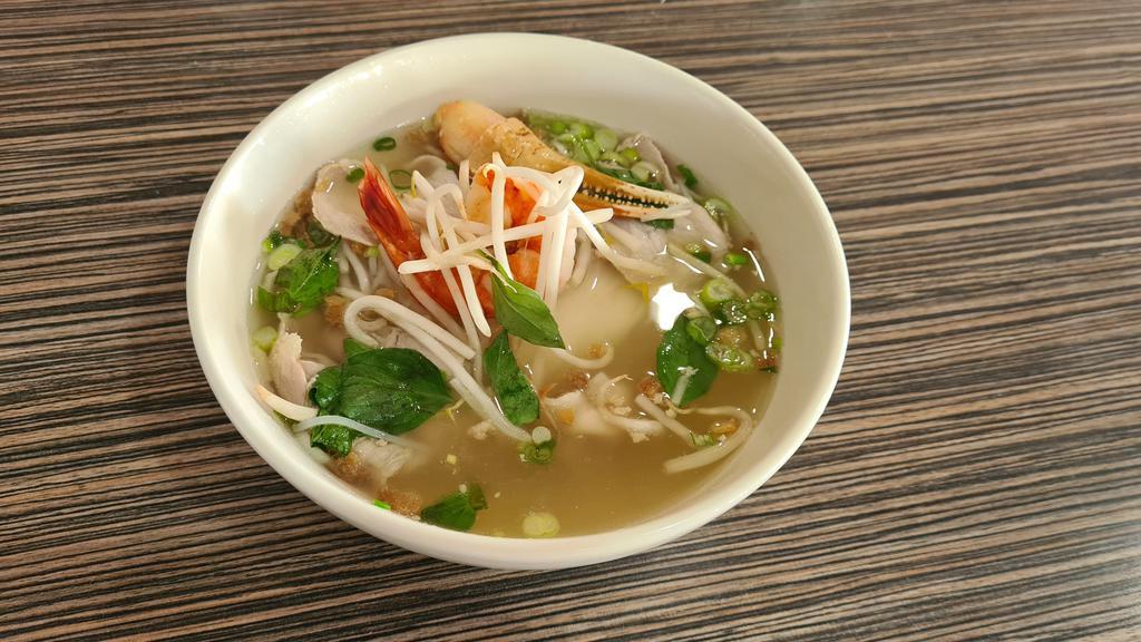 Pho Queen Noodle House · Vietnamese · Noodles