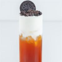 Oreo Twist · Vanilla infused Hojicha Tea topped with Oreo Crumbles