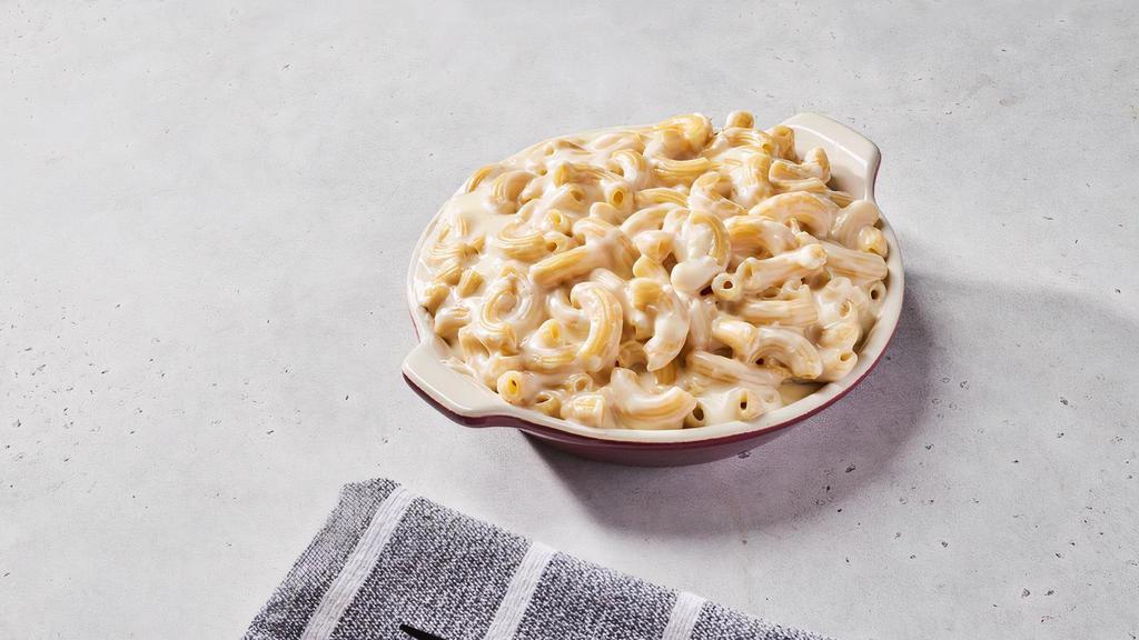 Gilroy Garlic Mac (V) by Homeroom · By Homeroom. Our most popular mac! Creamy gouda, salty Italian pecorino cheese and just the right amount of garlic. Contains gluten and dairy. We cannot make substitutions.