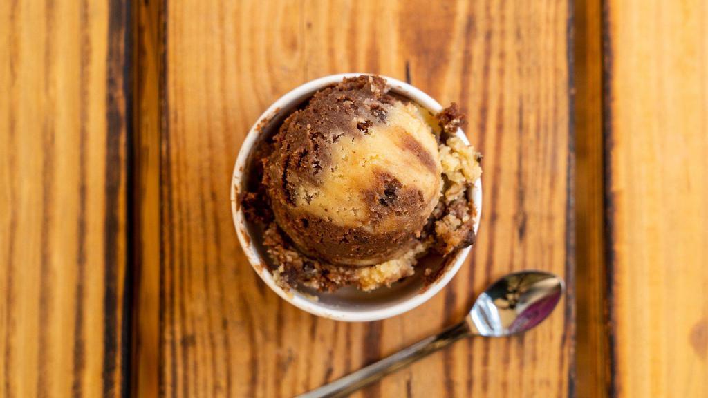 Brookie Full Pint · Our classic chocolate chip swirled with chocolate brownie batter. Cookie dough served in bulk. One full pint is about eight scoops or 20 cookies.
