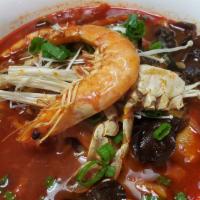 BK Seafood Jjamppong · Spicy seafood soup with vegetables and noodles.