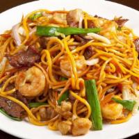 House special chow mein · Our Best selling Chow Mein, Chow Mein with Beef, Chicken, Prawns, Bok-Choy 