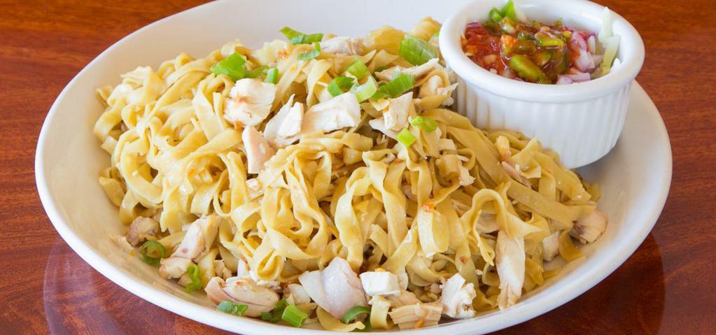 Garlic Noodle · Flour noodles, garlic and scallions tossed in a special house sauce with chicken. (vegetarian version available with fried tofu).