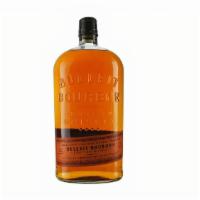 Bulleit Bourbon · Spicy sweet oak aromas with a smooth maple, nut, and oak palate.