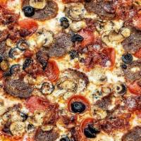 AMICI'S COMBO · mozzarella, tomato sauce, pepperoni, meatball, bacon, sauteed mushrooms, black olives