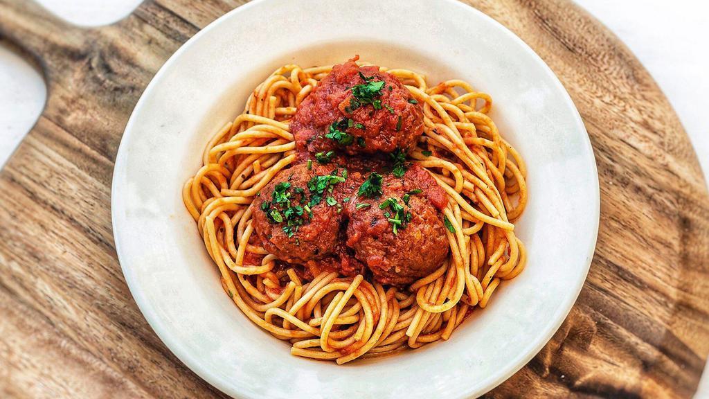 SPAGHETTI & MEATBALLS · whole wheat spaghetti & meatballs with marinara