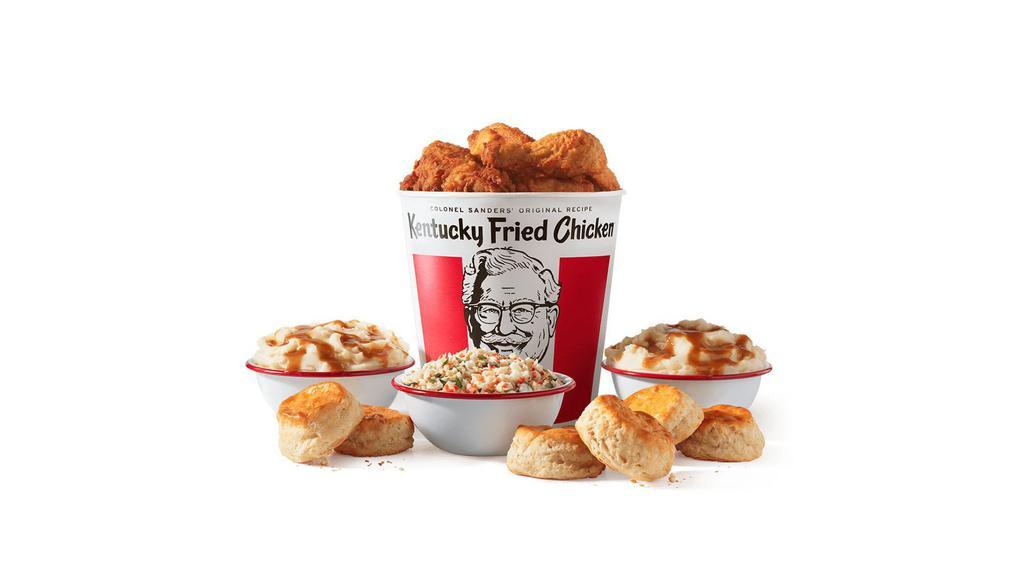 12 Piece Meal · 12 pieces of our freshly prepared chicken, available in Original Recipe, Extra Crispy, or Kentucky Grilled, 6 biscuits, and 3 large sides of your choice. (5090-9200 cal.)