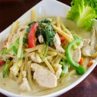 L6. Green Curry Chicken · Green curry, chicken, sliced bamboo shoots in coconut milk.