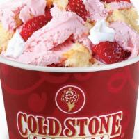 Surrender To Strawberry™ · Strawberry Ice Cream with Strawberries, Yellow Cake and Whipped Topping