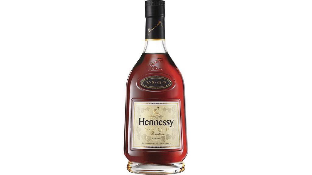 Hennessy VSOP (750 ml) · Hennessy V.S.O.P Privilège is a well balanced cognac, the expression of 200 years of Hennessy craft. The fruit of nature’s uncertainties, this unique blend has tamed the elements to embody the original concept of cognac. Each sip reveals new facets of its personality. The savoir-faire of the Maison of Hennessy is fully expressed in this balanced cognac: the selection of eaux-de-vie, aging and assemblage. A cognac of remarkable consistency and vitality, Hennessy V.S.O.P Privilège conveys all of the savoir-faire of the Hennessy master blenders who have ensured the continued success of this harmonious assemblage for 200 years.