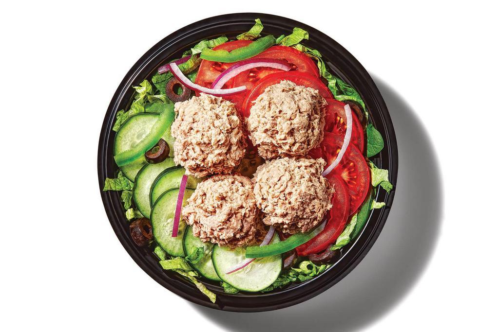 Tuna (550 Cals) · How much tuna? A Footlong’s worth of tuna, that’s how much. Enjoy your go-to protein, 100% wild caught tuna, mixed with mayo on top of a bed of fresh lettuce with your choice of veggies. That’s a tuna Protein Bowl.